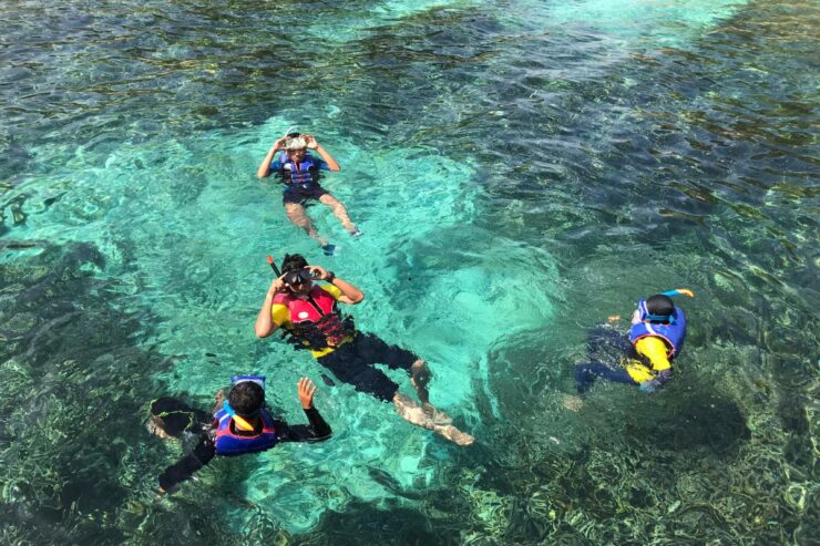 Najlepsze miejsca na snorkeling i nurkowanie w Omanie