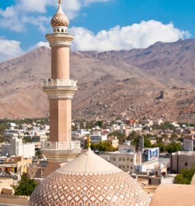 Nizwa – sprawdź co warto zobaczyć w jednym z najciekawszych miast Omanu?