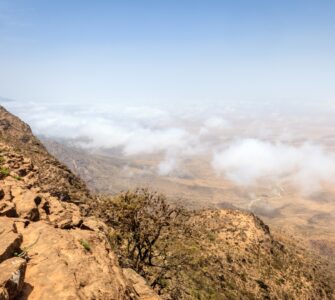 Jebel Samhan – co warto wiedzieć? Najważniejsze informacje