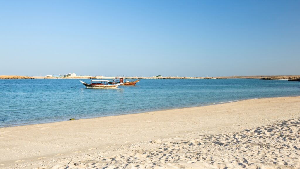 Ras Al Hadd – gdzie pustynia spotyka ocean. Co warto zobaczyć?