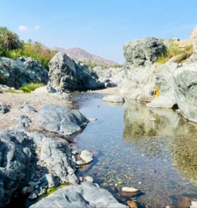 Wadi Al Hoqain – ukryta oaza i wodospady w sercu Omanu