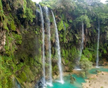 Wodospady Ayn Athum - co warto wiedzieć